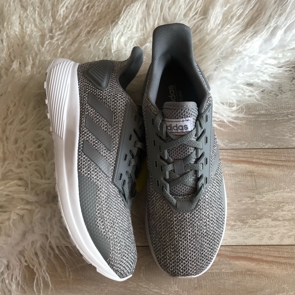 NWT Adidas Duramo 9 Women’s Shoes - Picture 5 of 8